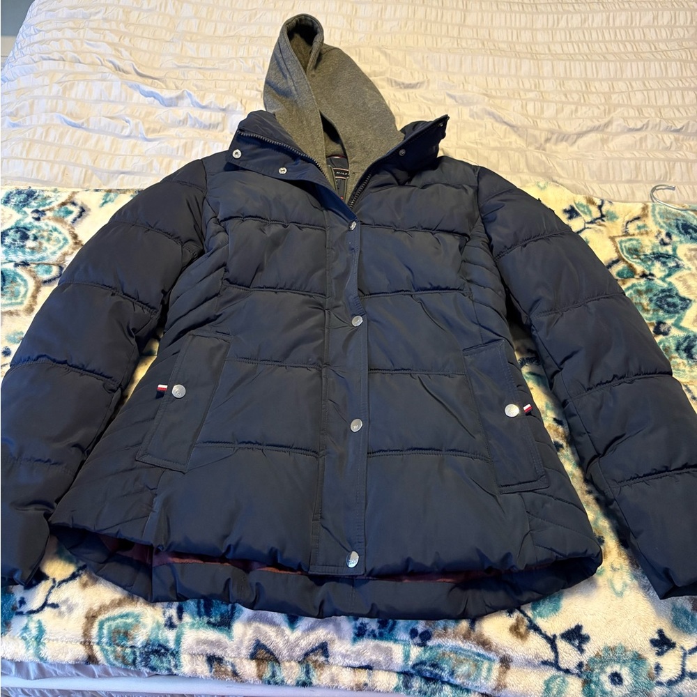 Tommy Hilfiger Gray and Navy Puffer Jacket